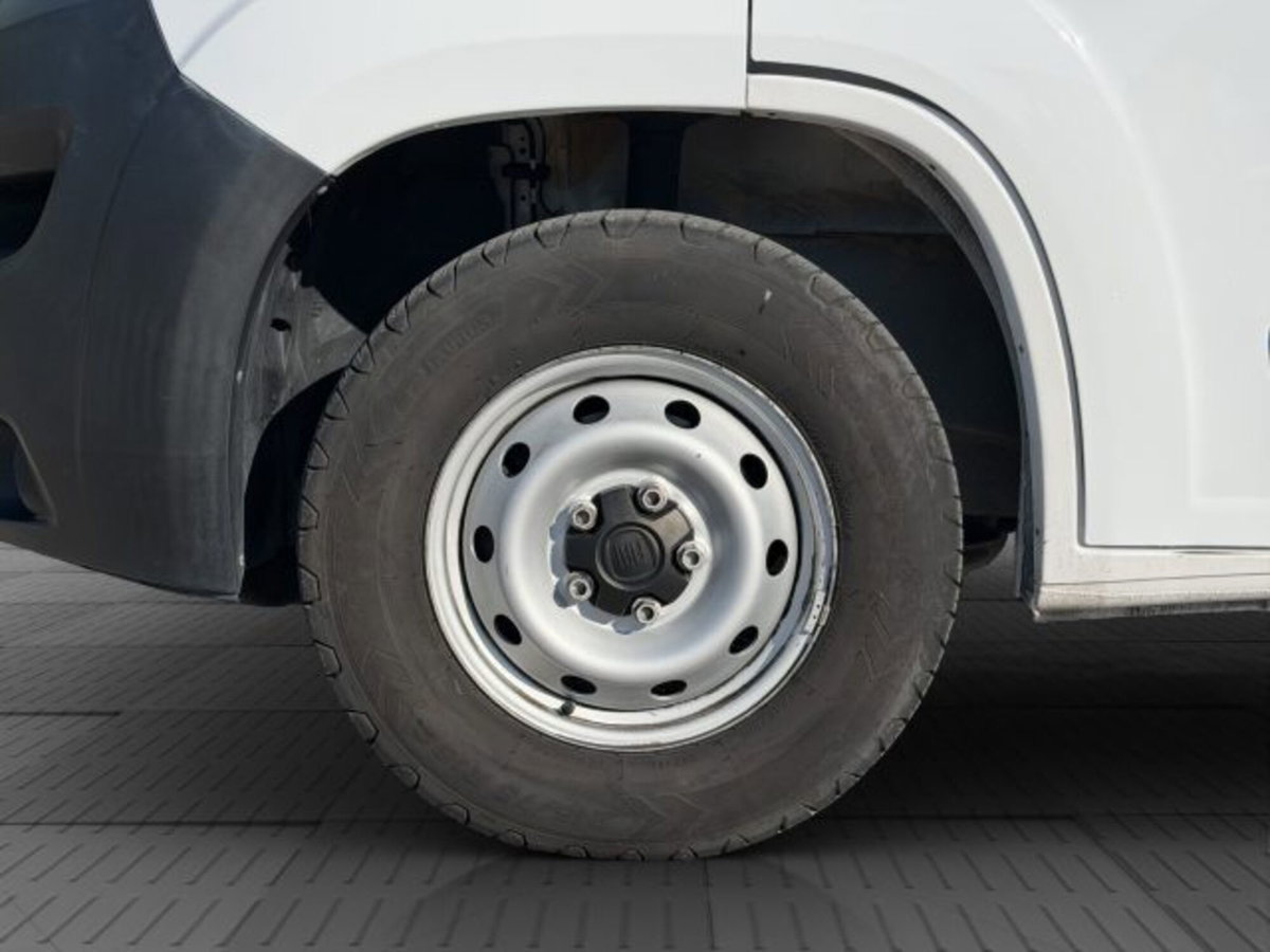 Fiat Ducato Cabinato Cabinato maxi 35 MH1 2.2 mjt3 140cv  AT9 serie 8 (14)