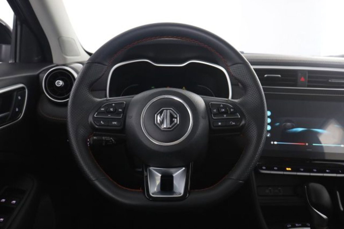 Mg ZS (2021-->) ZS 1.0T-GDI aut. Comfort (5)