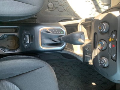 Jeep Renegade 1.6 Mjt DDCT 120 CV Longitude (16)