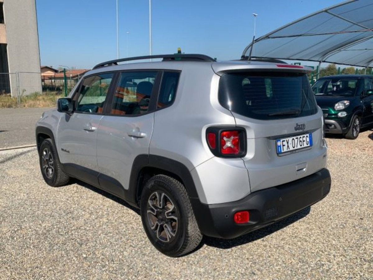 Jeep Renegade 1.6 Mjt DDCT 120 CV Longitude (7)