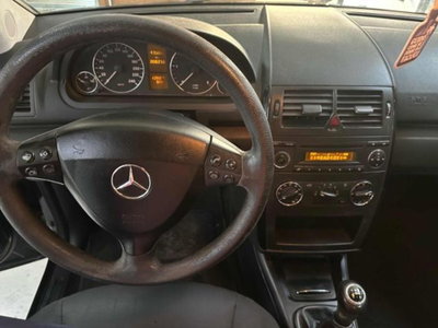 Mercedes-Benz Classe A 160 CDI AUTOMATIC Executive (14)