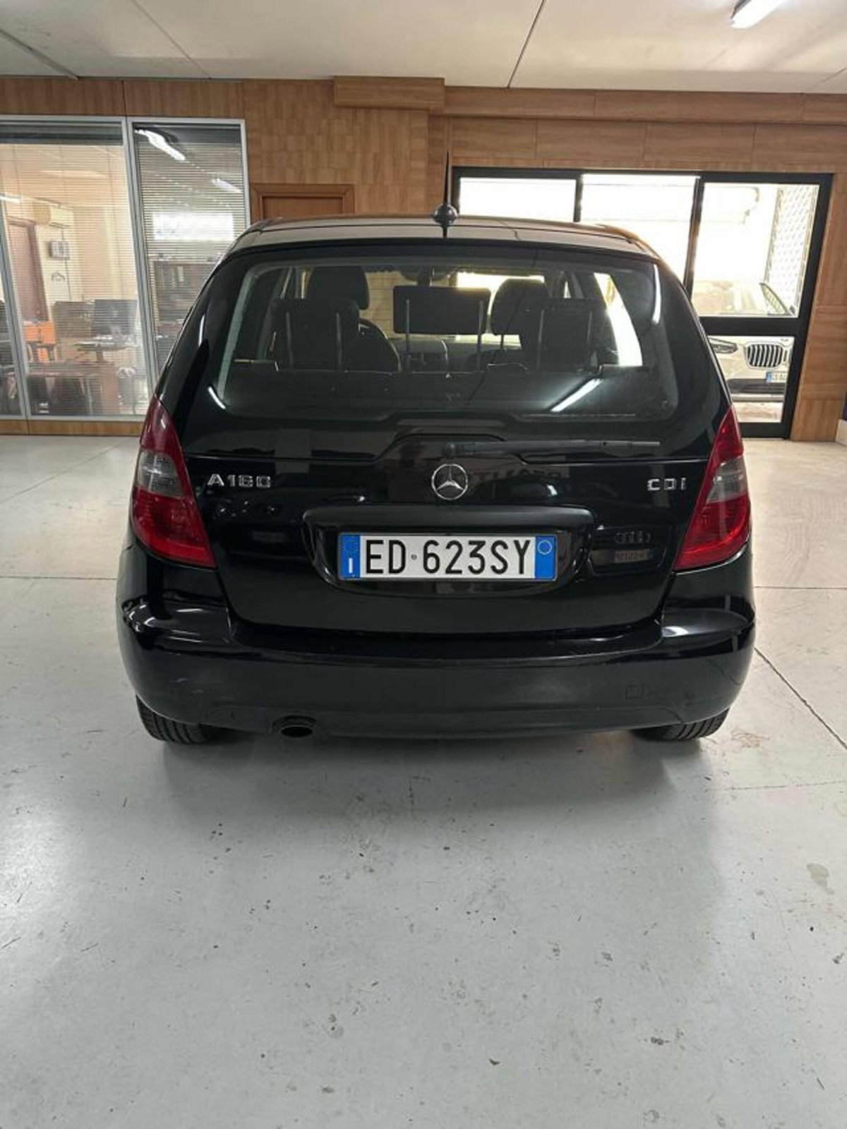 Mercedes-Benz Classe A 160 CDI AUTOMATIC Executive (5)