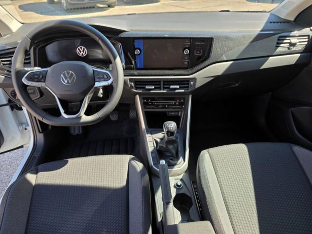 Volkswagen Polo 1.0 tsi Edition 95cv (7)