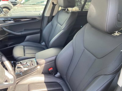 BMW X3 xDrive20d 48V (10)