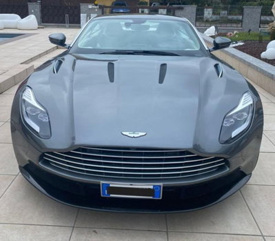 Aston Martin DB11 DB11 V12 Coupé (2)