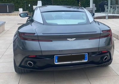 Aston Martin DB11 DB11 V12 Coupé (5)