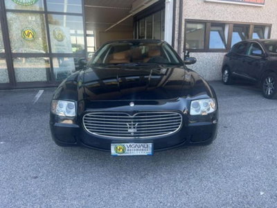 Maserati Quattroporte 4.2 V8 (2)