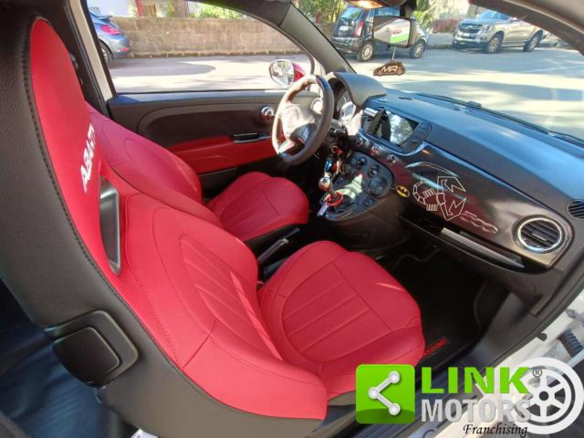 Abarth 500 1.4 Turbo T-Jet (10)