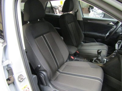 Volkswagen T-Roc 1.0 tsi Style 115cv (18)