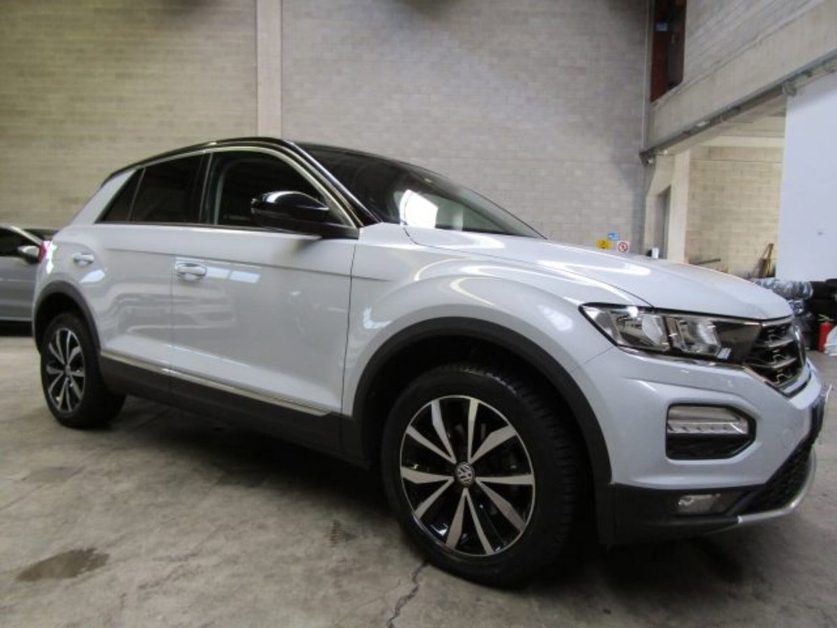Volkswagen T-Roc 1.0 tsi Style 115cv (3)