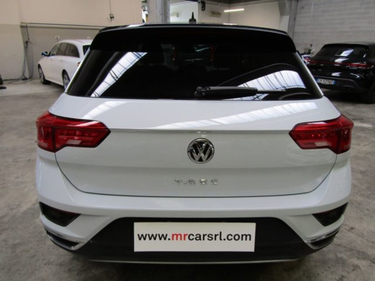 Volkswagen T-Roc 1.0 tsi Style 115cv (6)