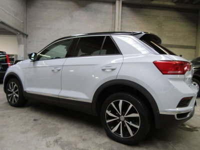Volkswagen T-Roc 1.0 tsi Style 115cv (7)