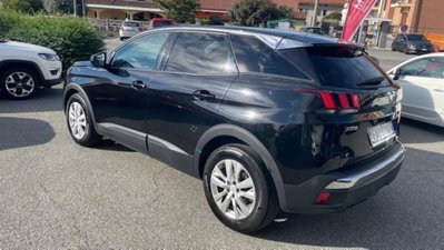 Peugeot 3008 BlueHDi 130 S&S Active (2)