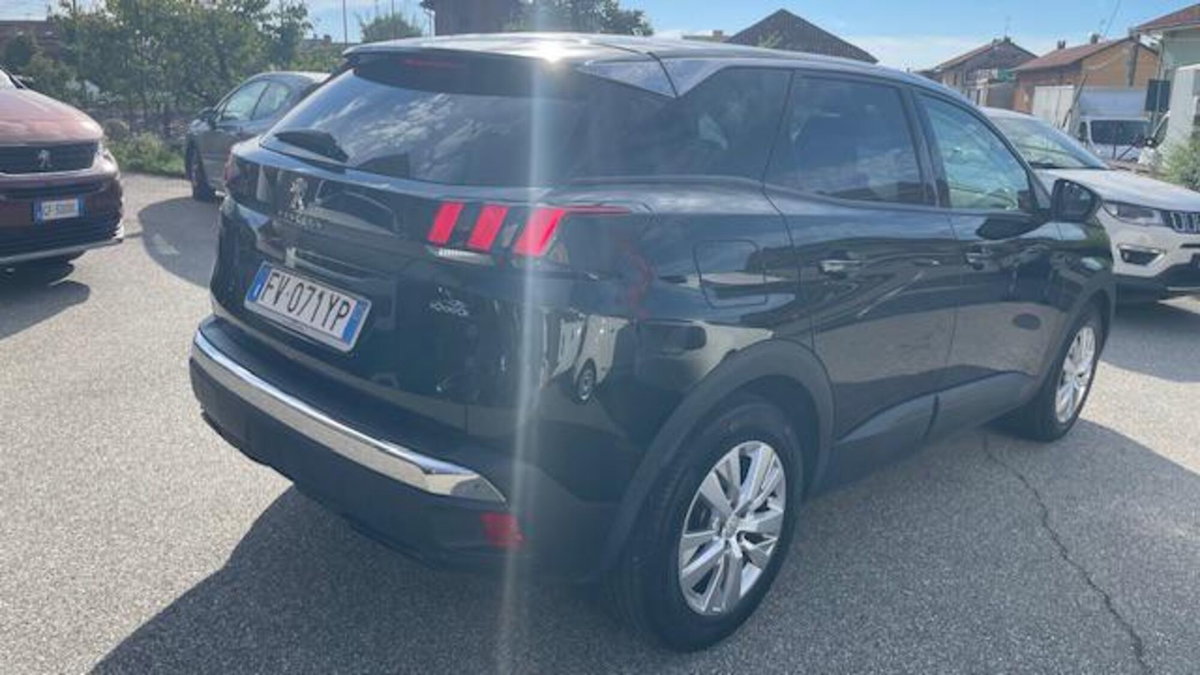 Peugeot 3008 BlueHDi 130 S&S Active (4)