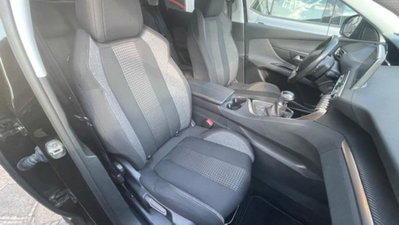 Peugeot 3008 BlueHDi 130 S&S Active (8)