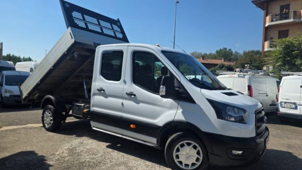 Ford Transit Custom Furgone 340 2.0 EcoBlue 130 PL-DC Furgone Trail