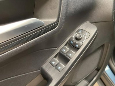 Ford Kuga 2.5 Plug In Hybrid 225 CV CVT 2WD ST-Line (11)