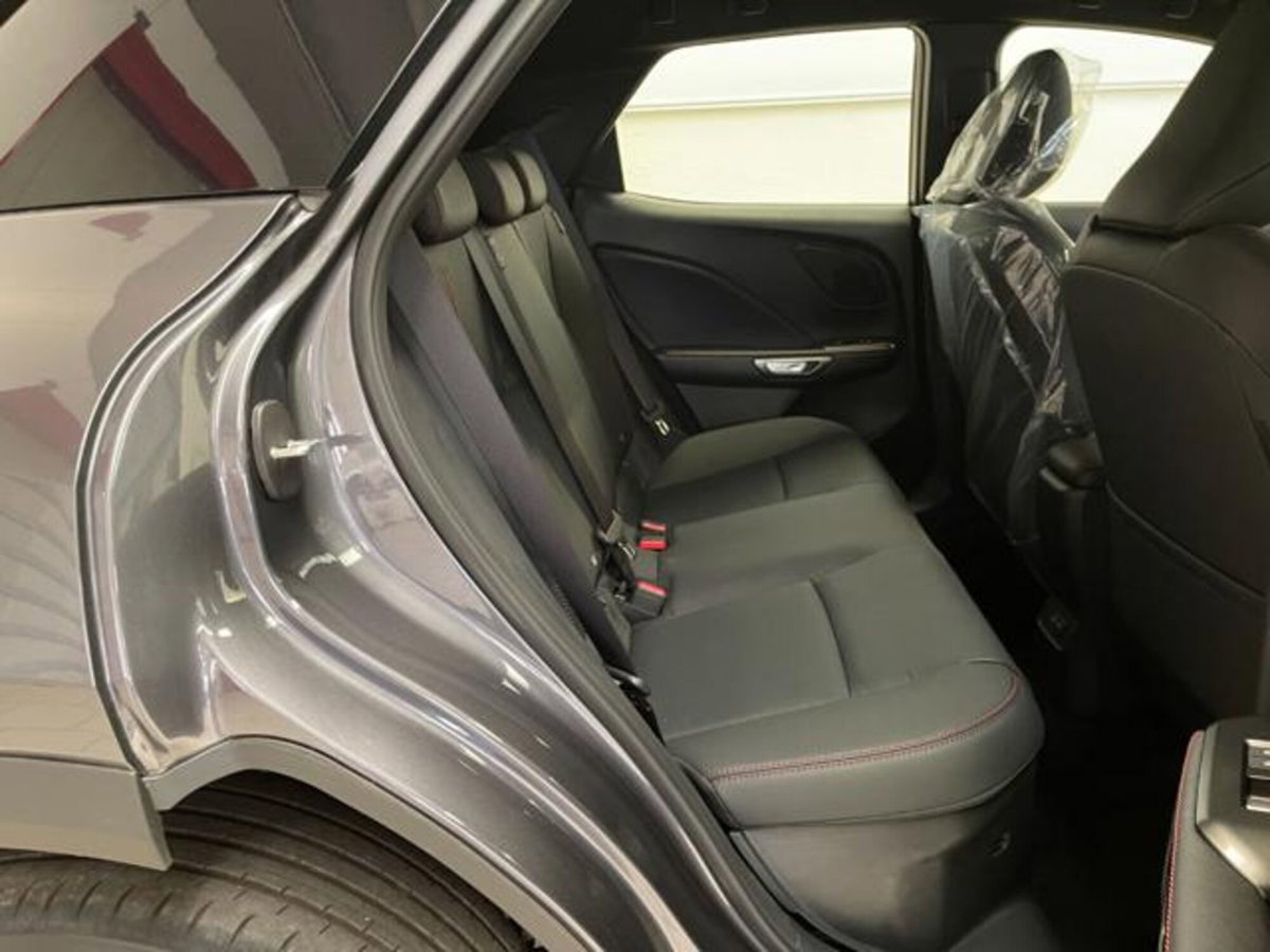 Lexus LBX 1.5 hybrid Elegant 2wd (16)