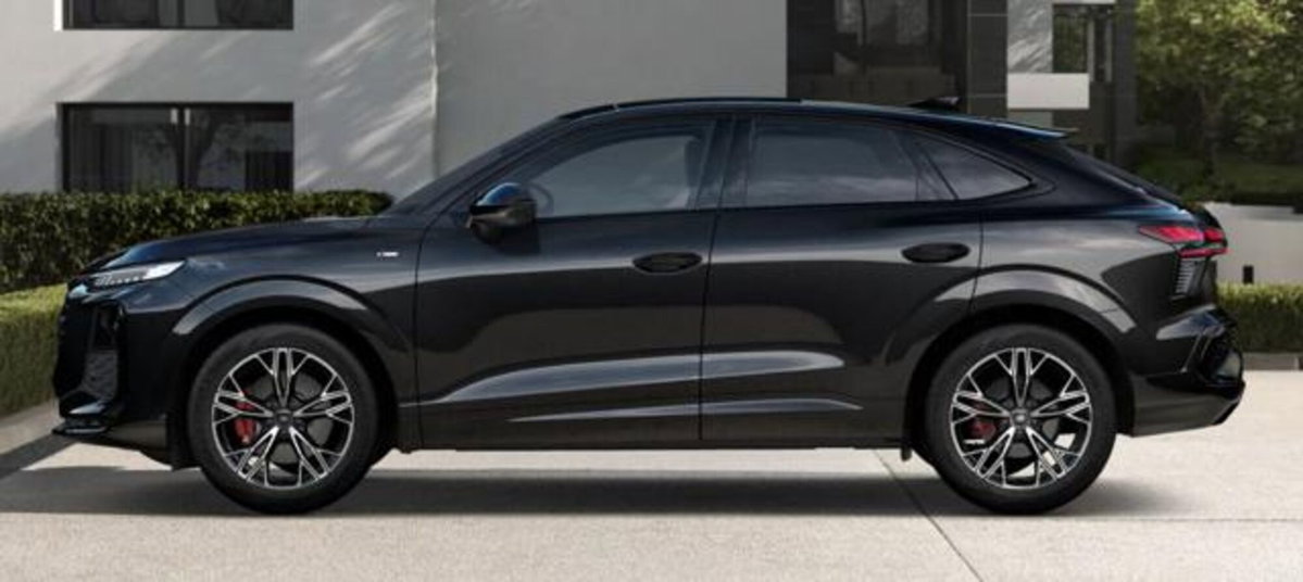 Audi Q3 Sportback 2.0 tdi S line quattro 193cv s-tronic (2)
