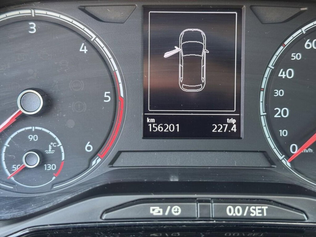 Volkswagen Polo 1.6 TDI 95 CV DSG 5p Comfortline BlueMotion Tech. (9)
