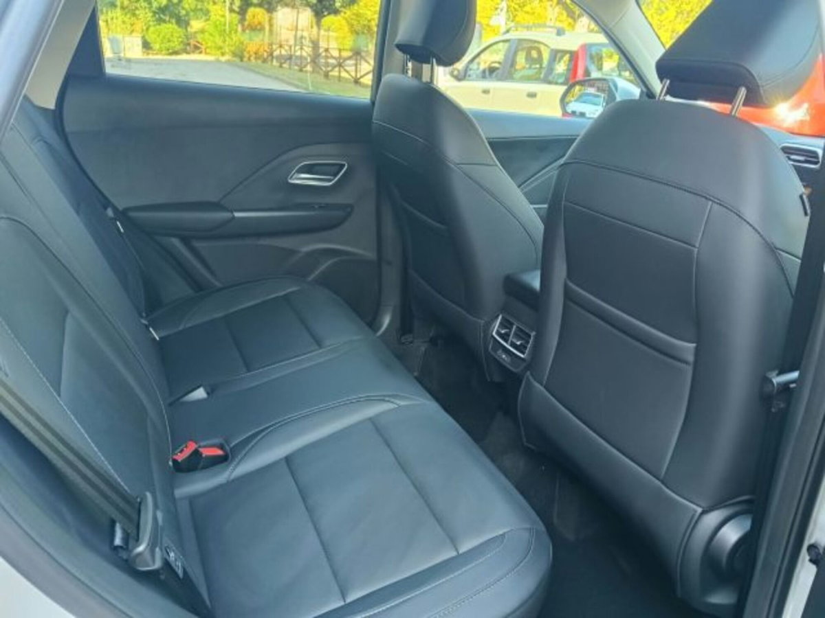 Mg ZS ZS 1.5 Luxury (16)