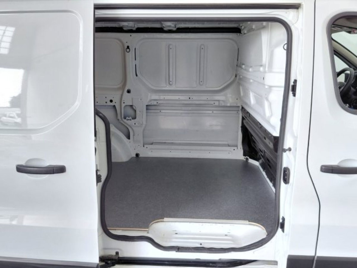 Renault Trafic Furgone T27 2.0 dCi 110CV PC-TN Furgone Ice Plus (12)