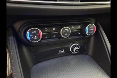 Alfa Romeo Stelvio Stelvio 2.2 Turbodiesel 210 CV AT8 Q4 Veloce (7)