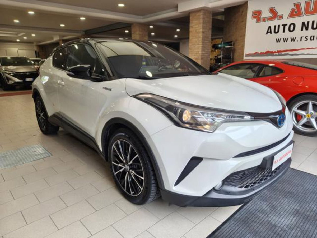 Toyota Toyota C-HR 1.8 Hybrid E-CVT Trend (2)