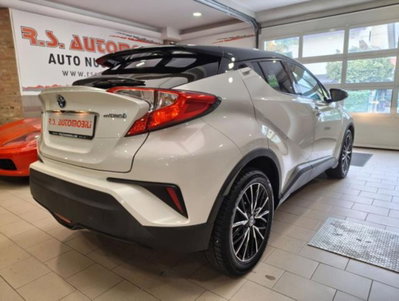 Toyota Toyota C-HR 1.8 Hybrid E-CVT Trend (3)