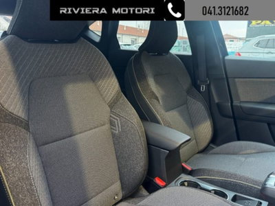 Renault Captur 1.2 eco-g Techno 120cv (11)