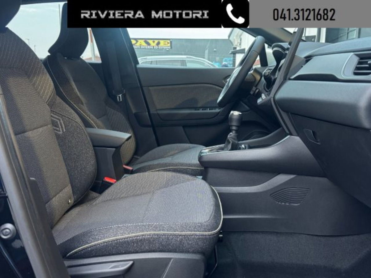 Renault Captur 1.2 eco-g Techno 120cv (9)
