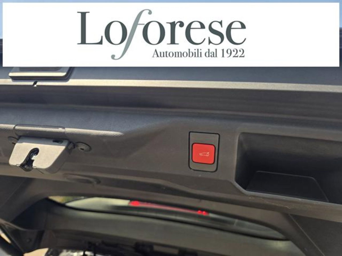 Peugeot 5008 1.2 hybrid 48V GT 136cv e-dcs 6 (15)