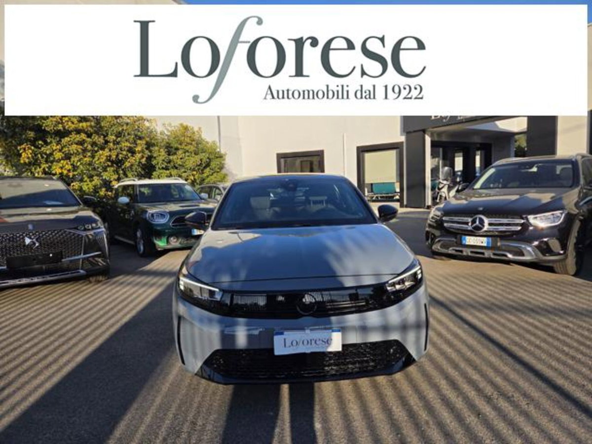 Opel Corsa 1.2 100 CV GS Line (2)