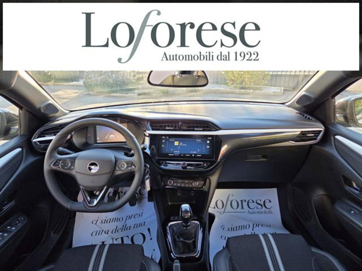 Opel Corsa 1.2 100 CV GS Line (9)