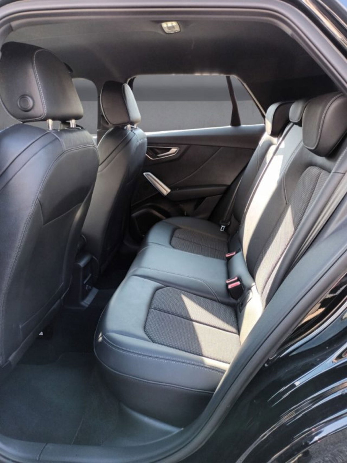 Audi Q2 Q2 35 TDI (9)