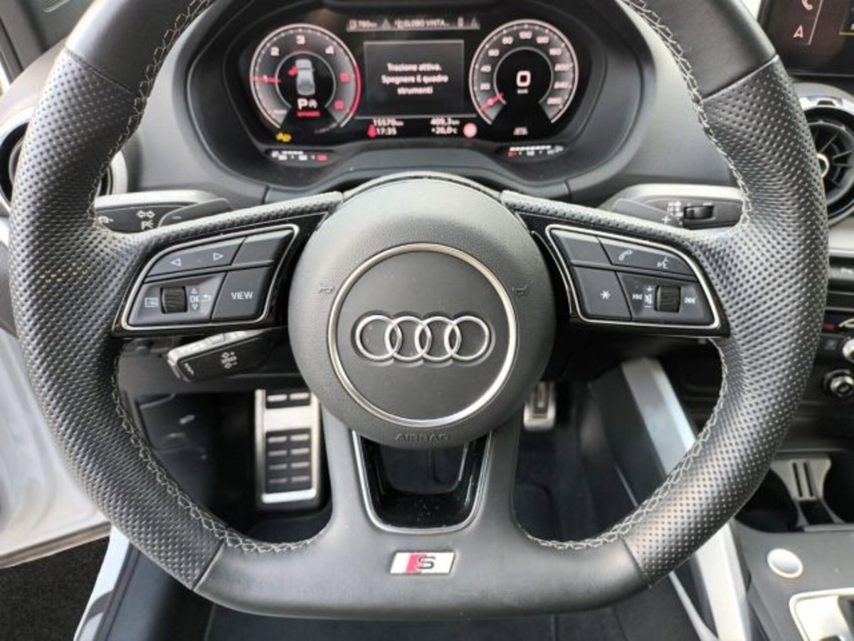 Audi Q2 Q2 35 TDI (18)