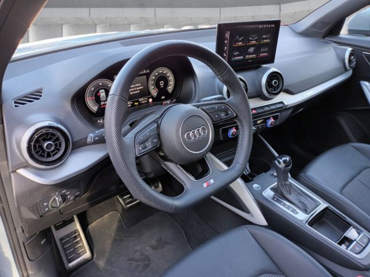 Audi Q2 Q2 35 TDI (12)