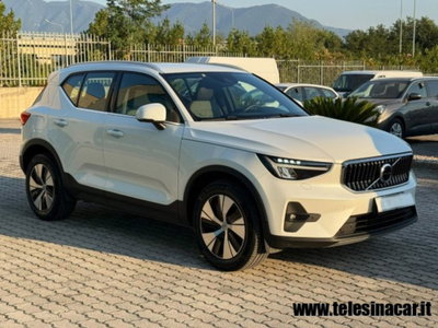 Volvo XC40 T4 Recharge Plug-in Hybrid R-design (4)