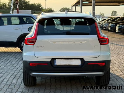 Volvo XC40 T4 Recharge Plug-in Hybrid R-design (7)