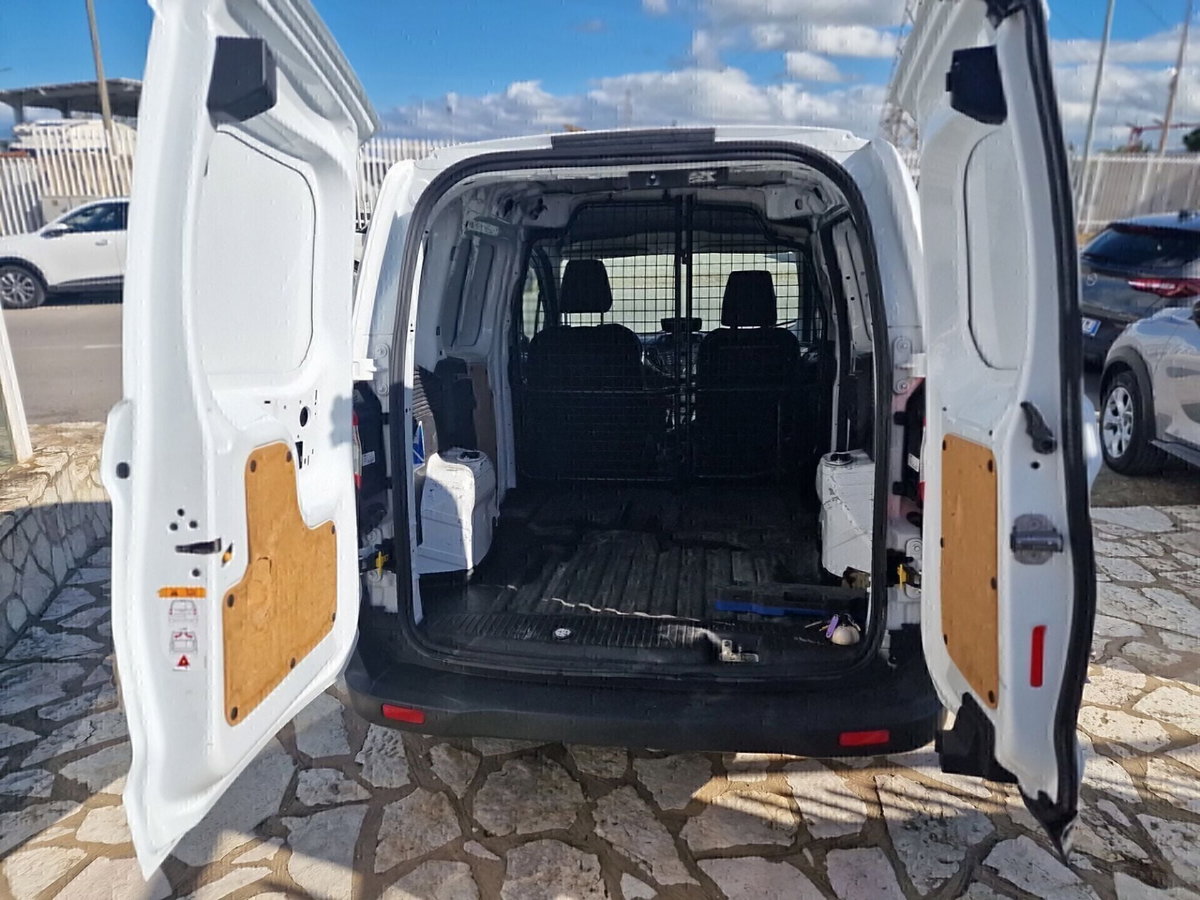 Ford Transit Courier 1.5 TDCi 75CV  Trend (10)