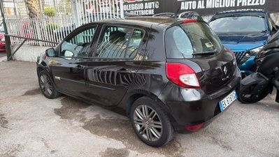 Renault Clio 1.2 16V 5 porte Dynamique (4)