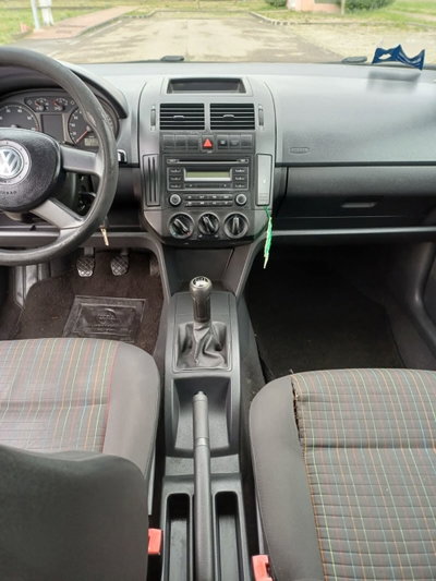 Volkswagen Polo 1.2 12V 3p. Trendline (13)