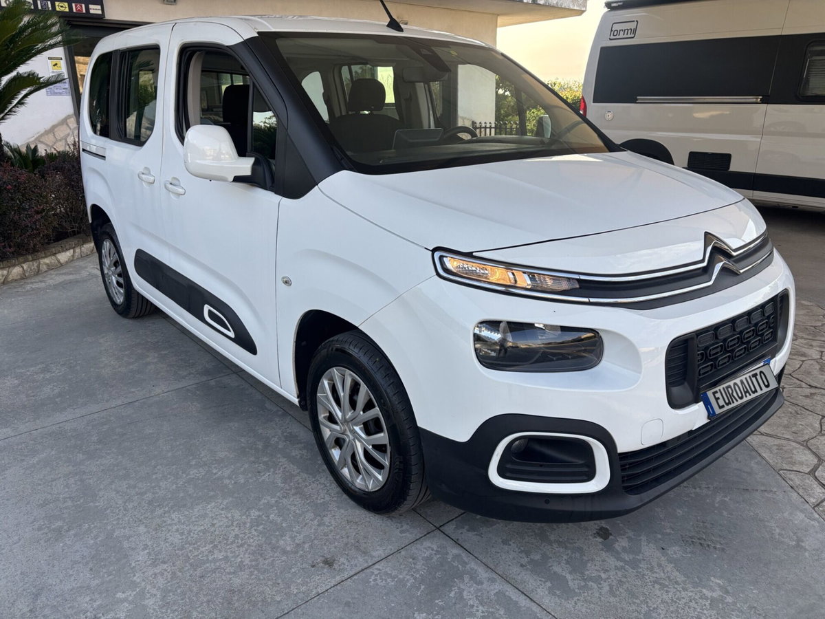 Citroen Berlingo BlueHDi 130 Stop&Start EAT8 M Shine (3)