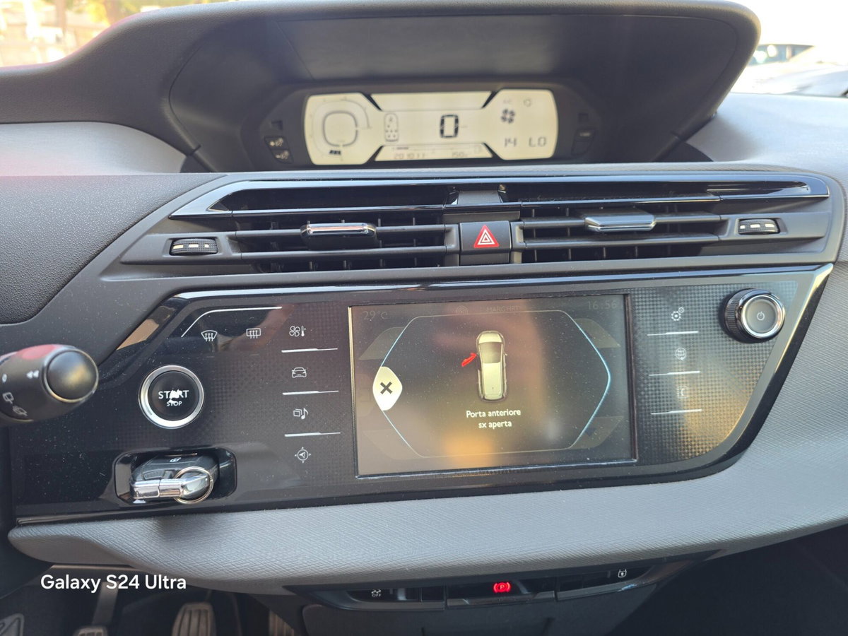 Citroen C4 Picasso 1.6 e-HDi 115 Exclusive (13)