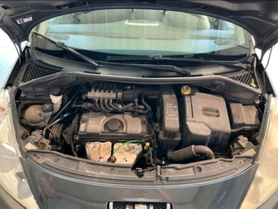 Peugeot 207 8V 75CV 5p. Energie ECO GPL (9)