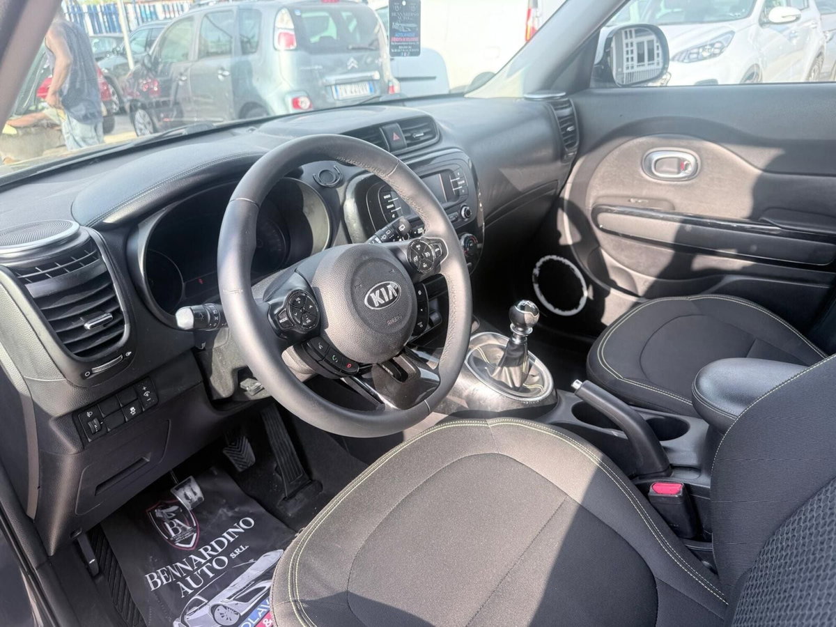 Kia Soul 1.6 CRDi You® (11)