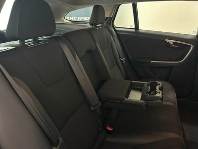 Volvo V60 D3 Geartronic Momentum (13)