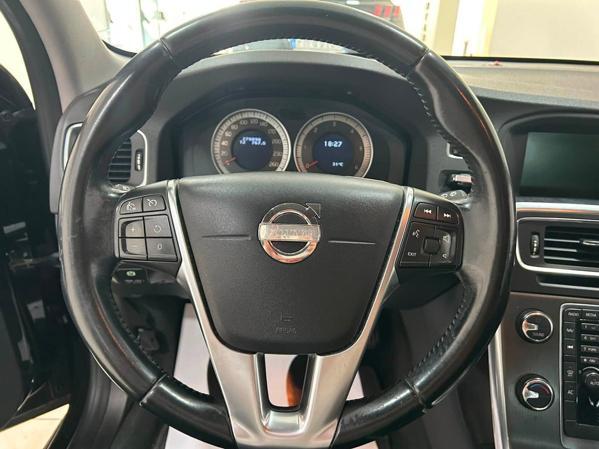 Volvo V60 D3 Geartronic Momentum (14)