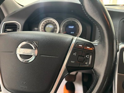 Volvo V60 D3 Geartronic Momentum (16)