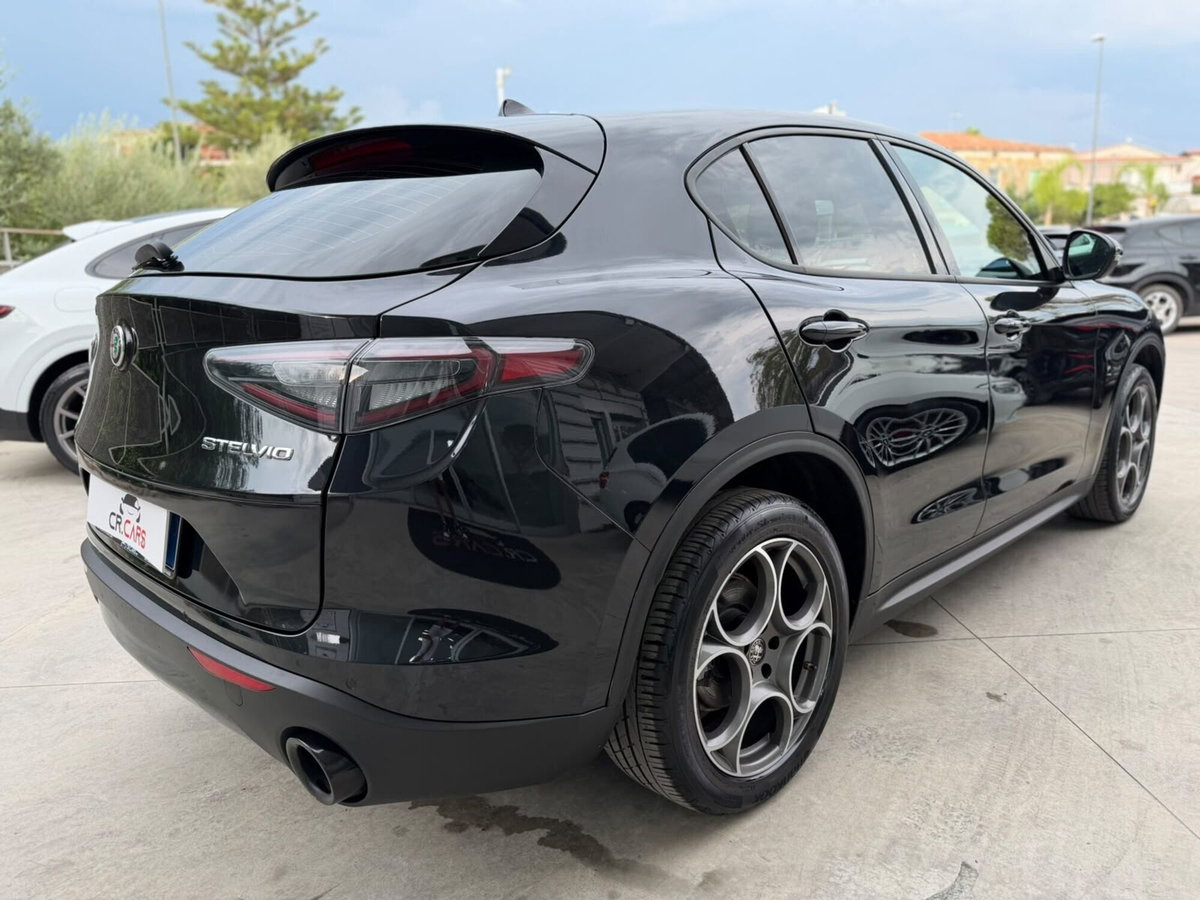 Alfa Romeo Stelvio Stelvio 2.2 Turbodiesel 210 CV AT8 Q4 GT Junior (4)
